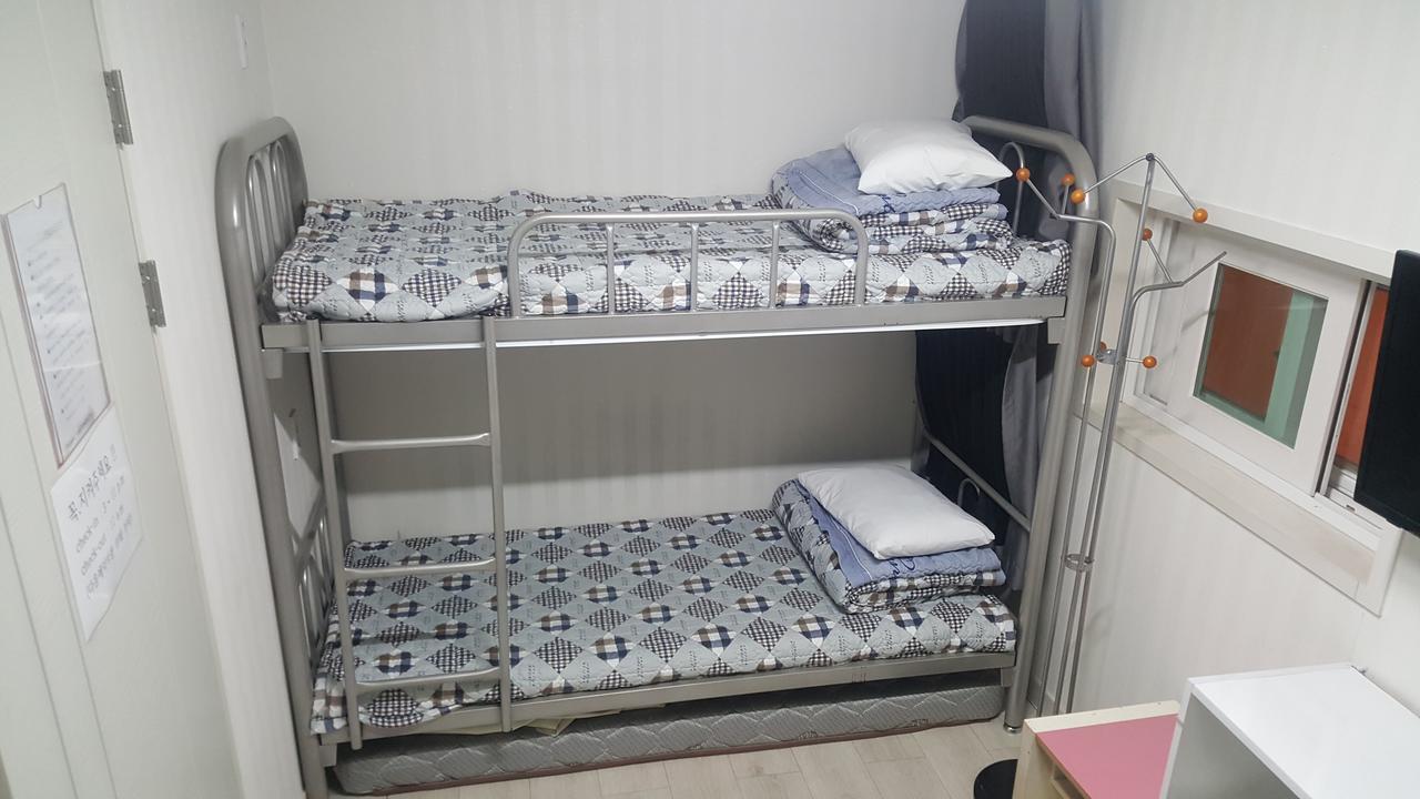 Embassy Guesthouse Itaewon Сеул Екстер'єр фото